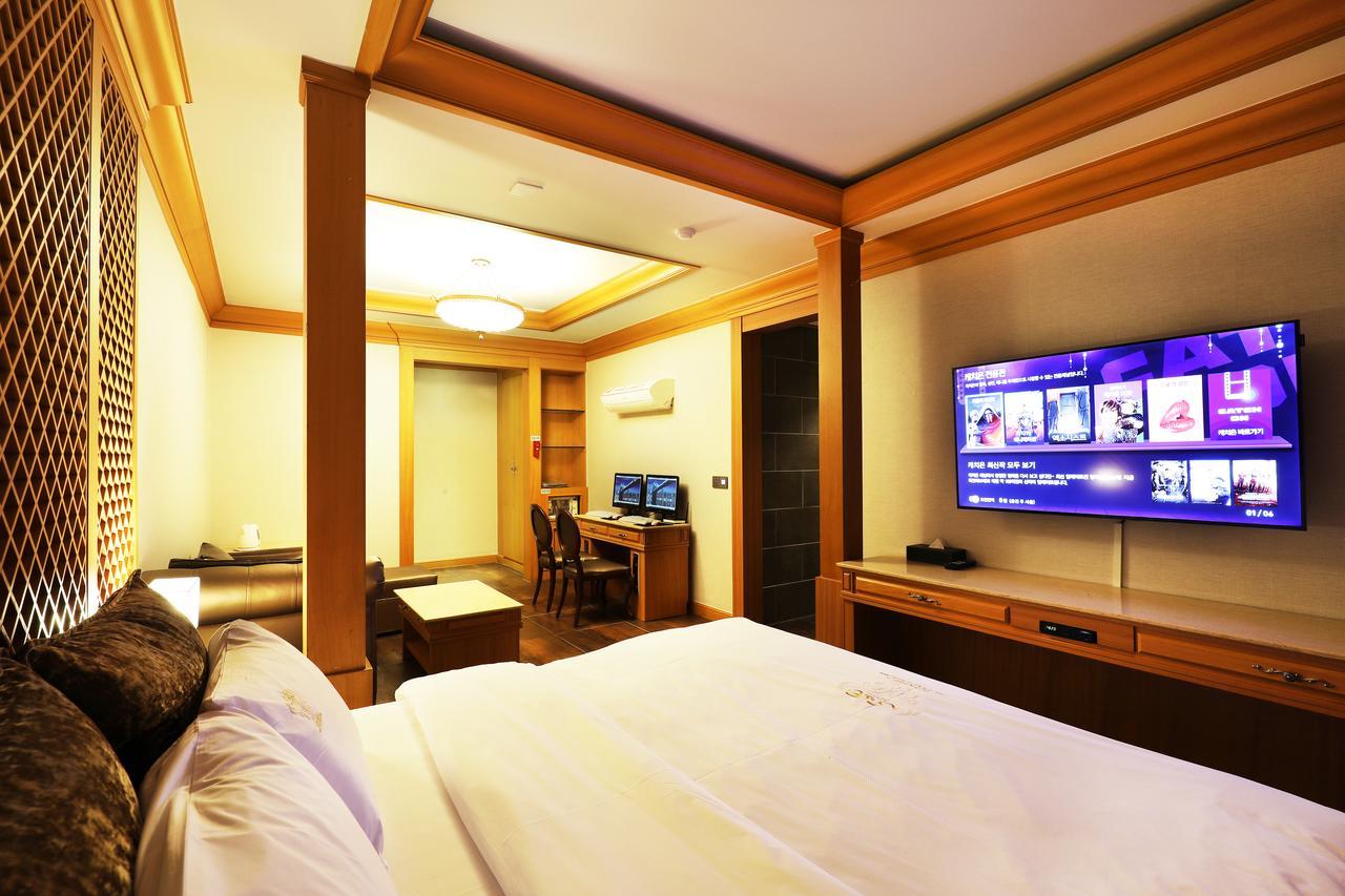 Bucheon Sr Hotel Exterior photo